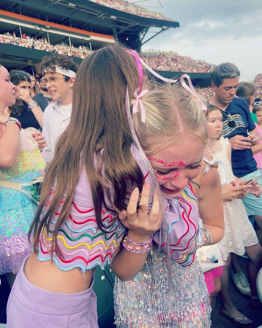 13 Swiftie-Approved Outfit Ideas for Taylor Swift's Eras Tour - Off Bubble